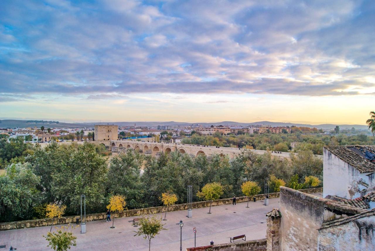 Newmezquita1 Magnificas Vistas A Mezquita Catedral Apartment Cordoba Exterior photo